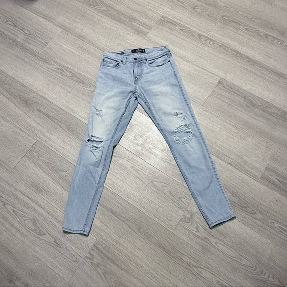 Hollister Super Skinny Advanced Stretch Light Blue Distressed Jeans 28x30 - Picture 2 of 11